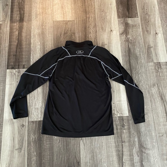 Under Armor Fitted Cold Gear 1/4 Zip Up- Large - Picture 4 of 7